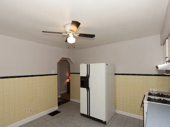 4036 Race Rd, Cincinnati, OH 45211