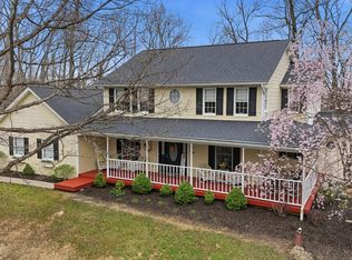 1033 Pucksinwah Point Dr, West Harrison, IN 47060