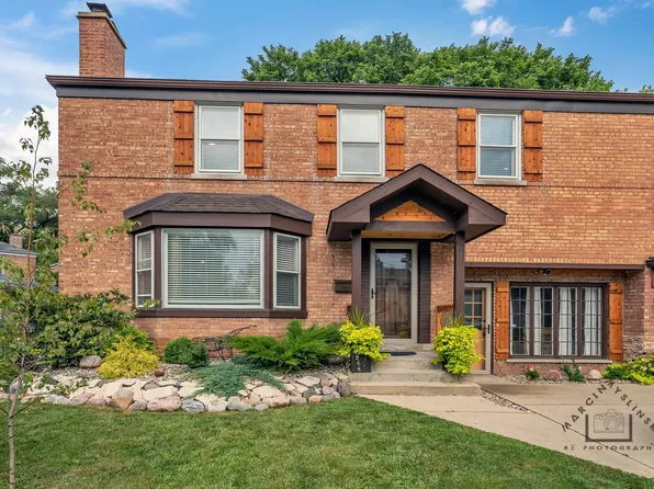 5540 Theobald Rd, Morton Grove, IL 60053