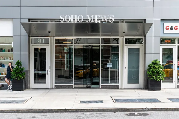 Rented by Compass | media 11