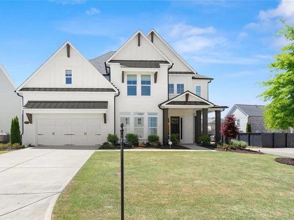 3420 Charlesbourg Run, Cumming, GA 30028