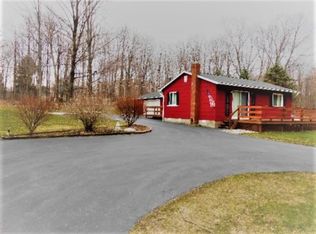 8900 S Lake Rd, Linesville, PA 16424