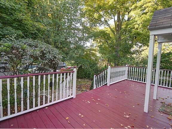 2nd image of 446 E Royal Forest Blvd