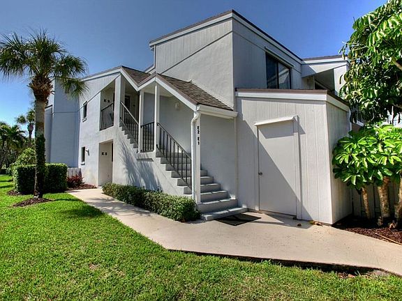 4th image of 2155 Galleon Dr