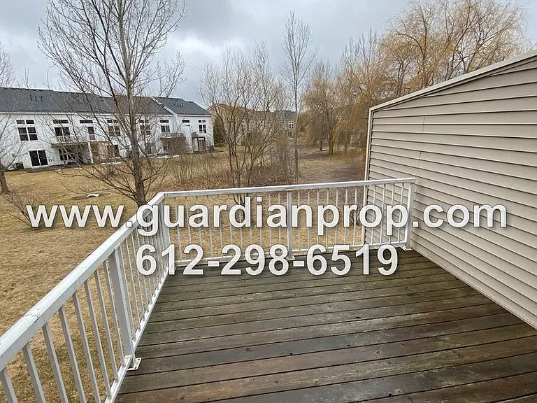15435 Foster Dr N — Photo 22