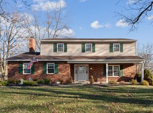 3328 Triplecrown Dr, North Bend, OH