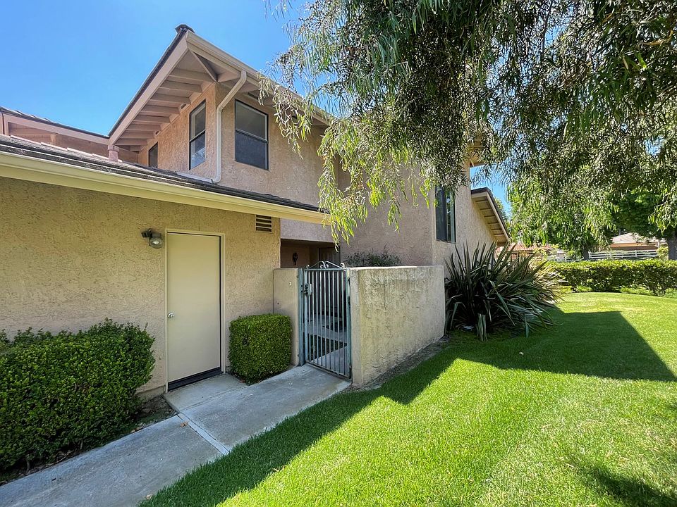 1st image of 6677 Sargent Ln