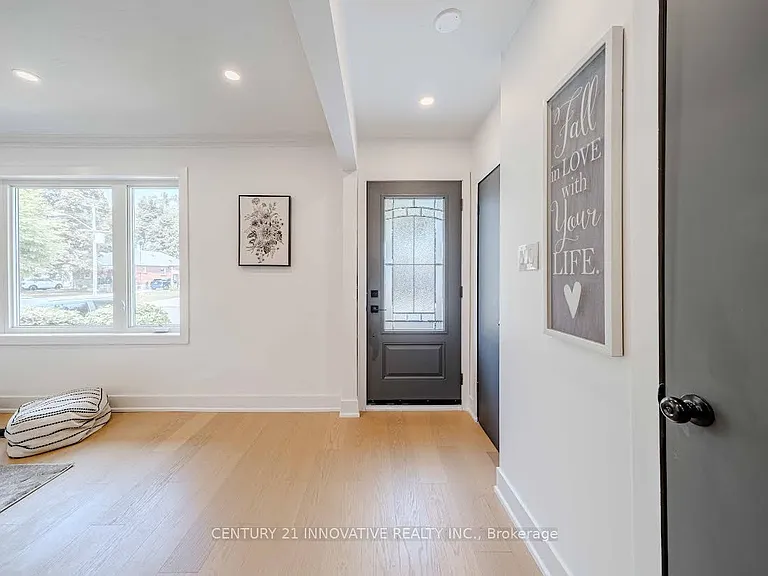 57 Leahann Dr #MAIN FLOOR — Photo 5