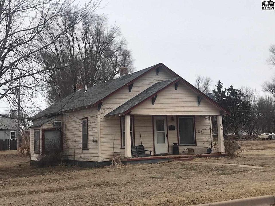 1st image of 204 W 2nd Ave
