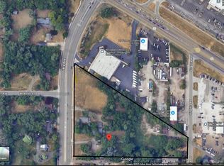 6N505 Gary Ave, Roselle, IL 60172