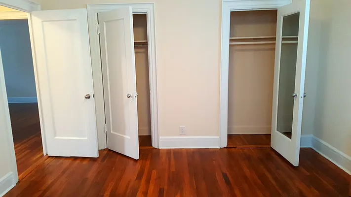 Rented by Realty Queens LLC | media 44