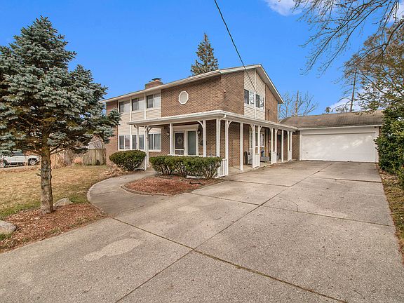 3rd image of 1253 Cricklewood St SW
