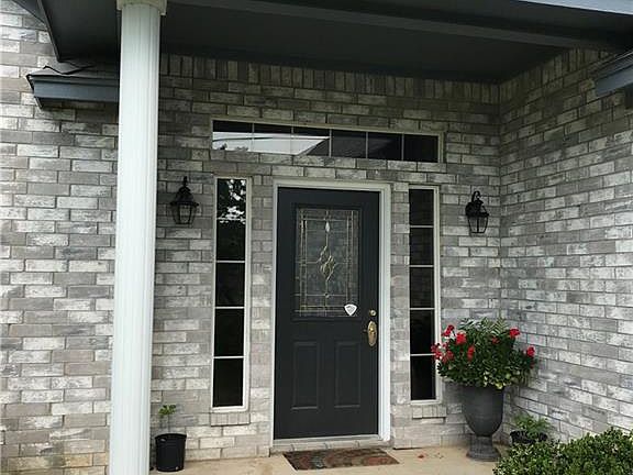 5th image of 200 Driftwood Ct