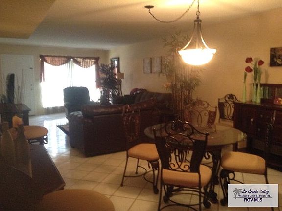 4th image of 4501 Carmen Ave APT 15