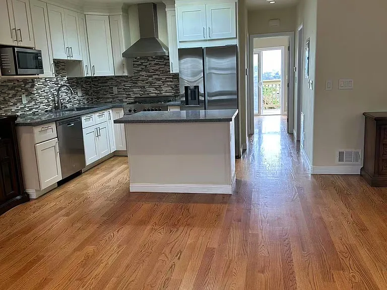 535 Mangels Ave #A — Photo 6