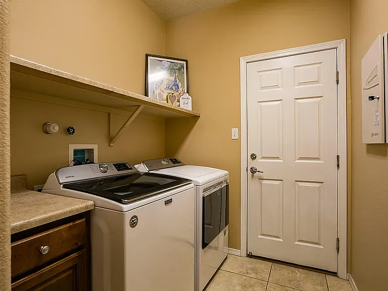 1101 Festival Rd NW — Photo 35