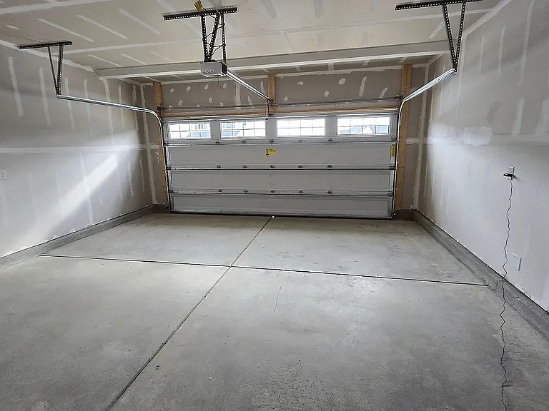 329 Glacier Lake Dr — Photo 26