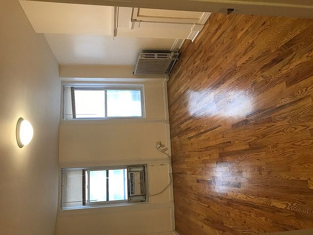 1st image of 303 E 46th St APT 4W