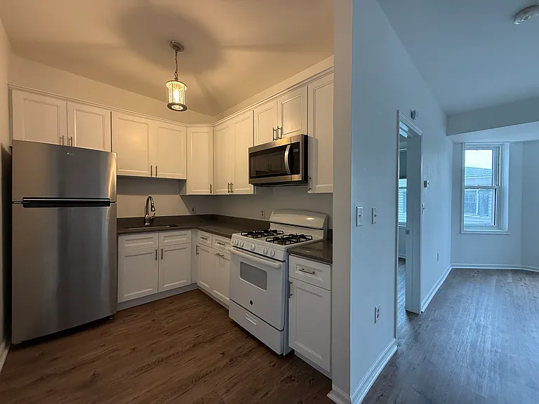 2661 Main St #3 — Photo 6