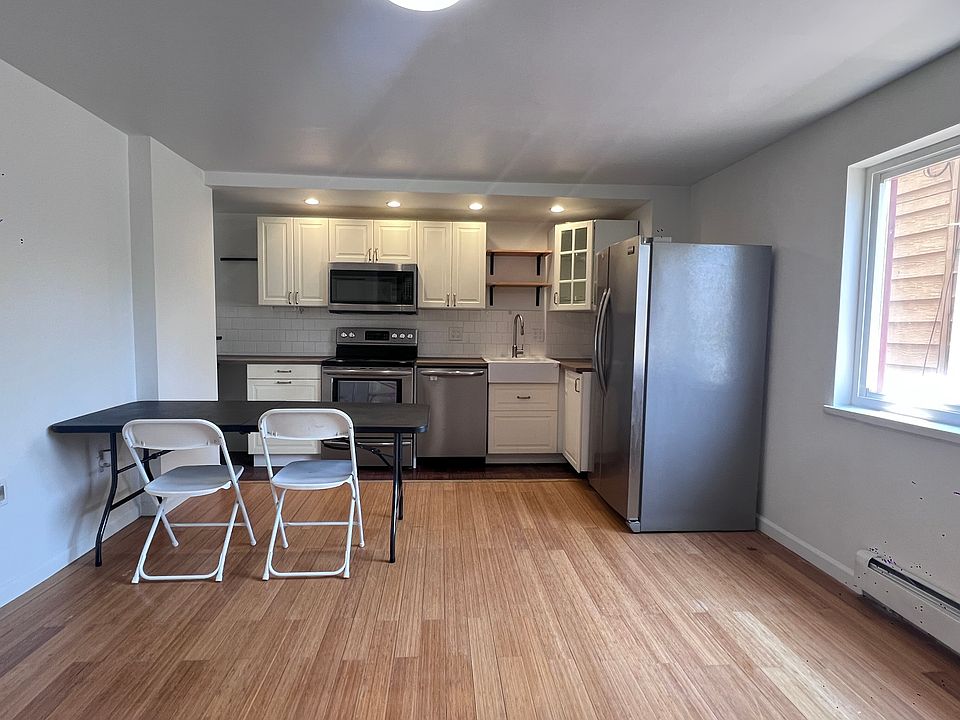 1st image of 407 Allen Ave