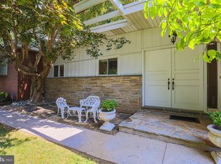 8509 Arborwood Rd, Pikesville, MD 21208