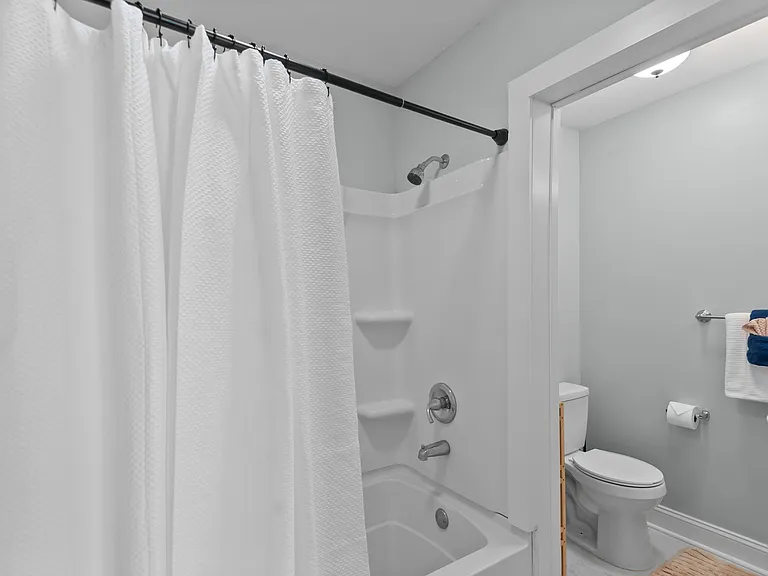 130 Van Norden St #1 — Photo 10