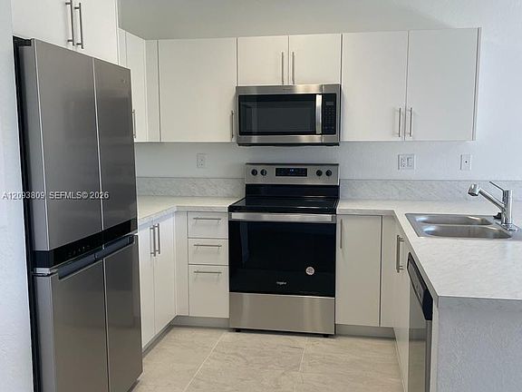 3rd image of 1270 NW 4th Ln #1