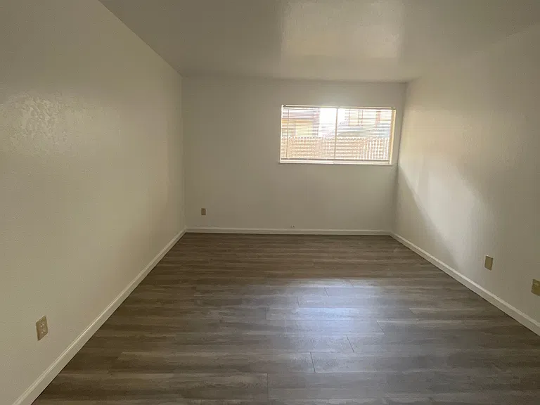 145 Michelle Dr #KM5 — Photo 6