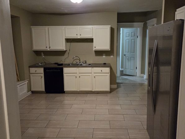 1310 Wealthy St SE #1