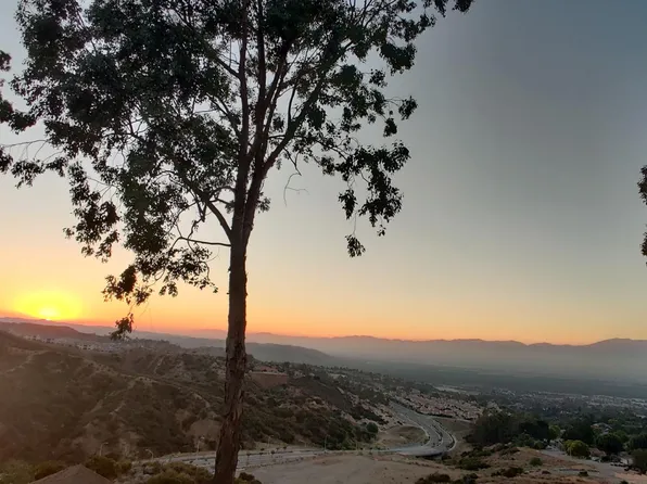 2568 Avenida Del Vis, Corona, CA 92882