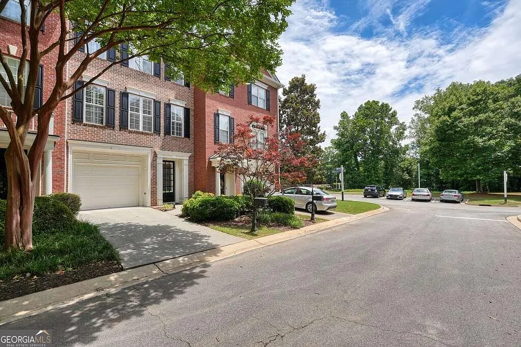 3604 Waters Edge Trl photo 1