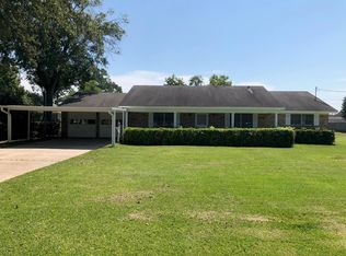 1923 12th St, Port Neches, TX 77651