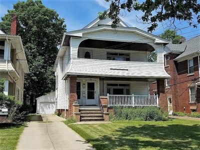 2296 Woodward Ave, Lakewood, OH, 44107