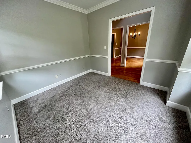 18 Garden Hills Ct — Photo 6