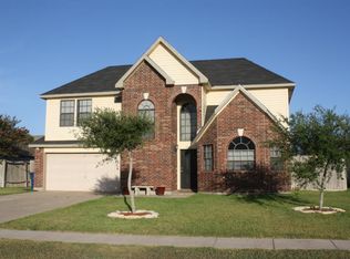 3042 Twin Creek Dr, Corpus Christi, TX 78414