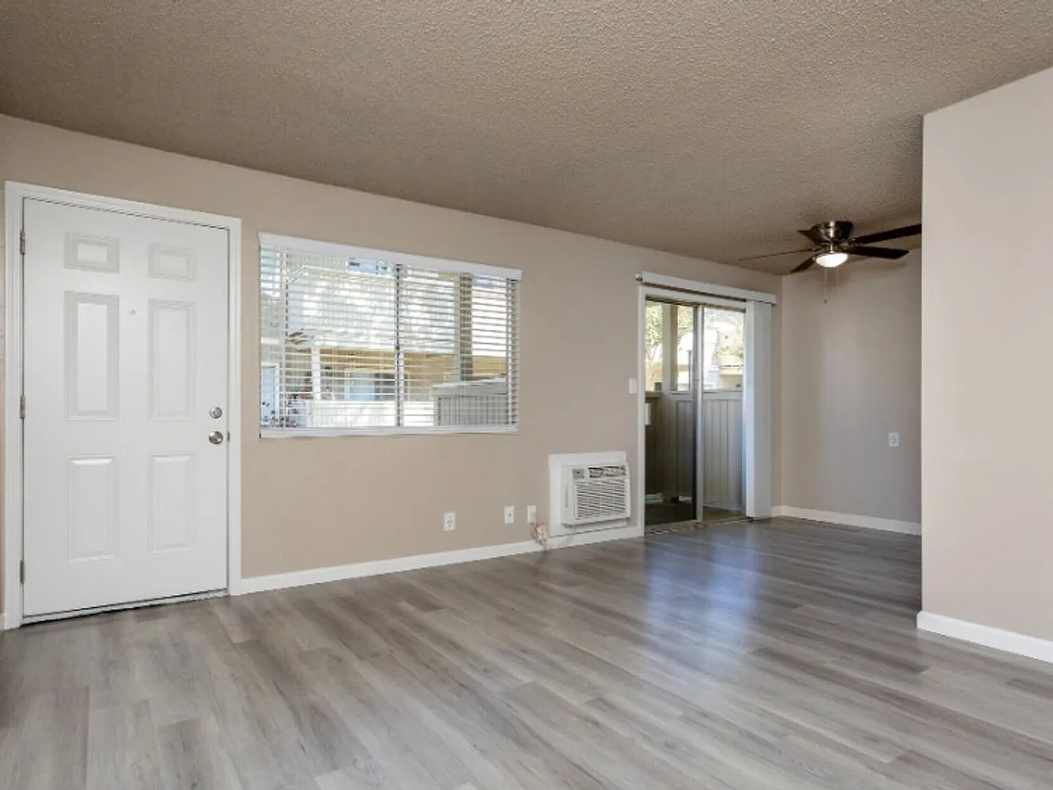 Bridgeford Apartments — Photo 4