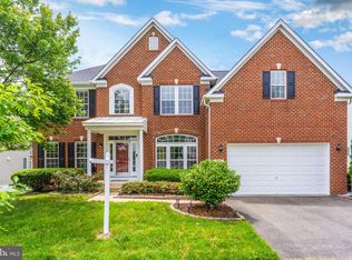 7609 Foxtrail Ct, Hanover, MD 21076