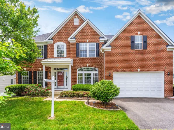 7609 Foxtrail Ct, Hanover, MD 21076