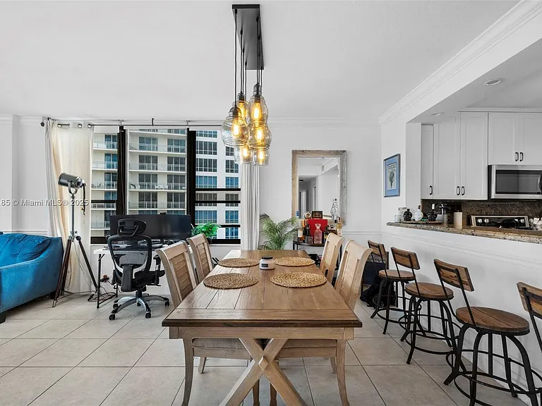 3505 S Ocean Dr #1221 — Photo 7