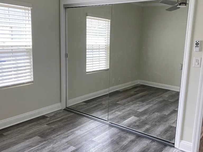 1020 N Lamer St — Photo 6
