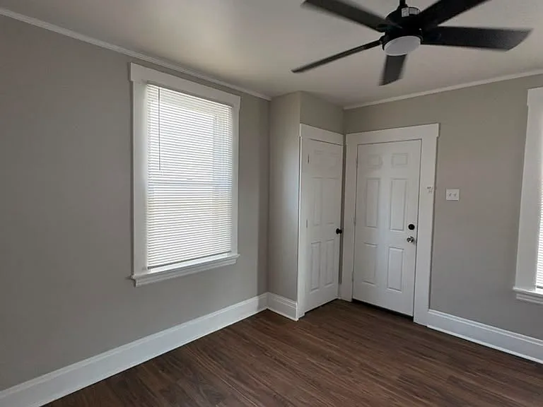 122 W 15th St #122 — Photo 17