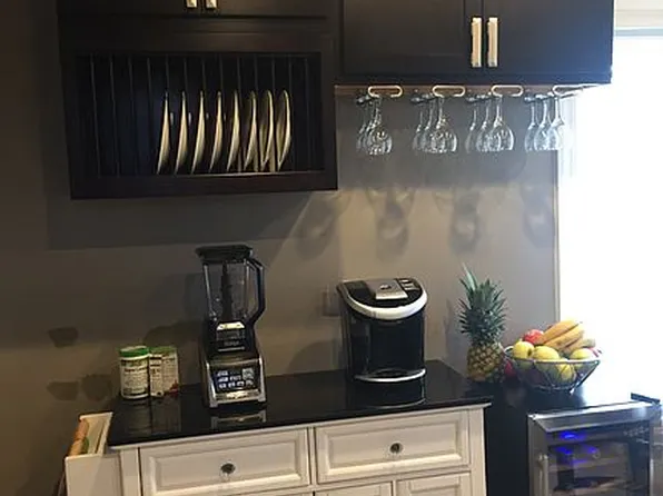 12429 S La Salle St, Chicago, IL 60628