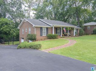 1836 Indian Hill Rd, Vestavia Hills, AL 35216