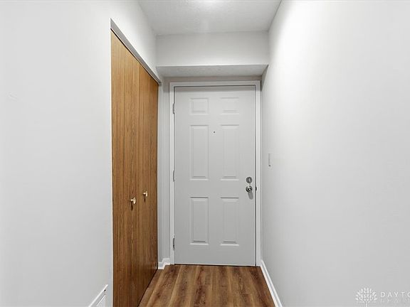 5th image of 1501 Lake Pointe Way