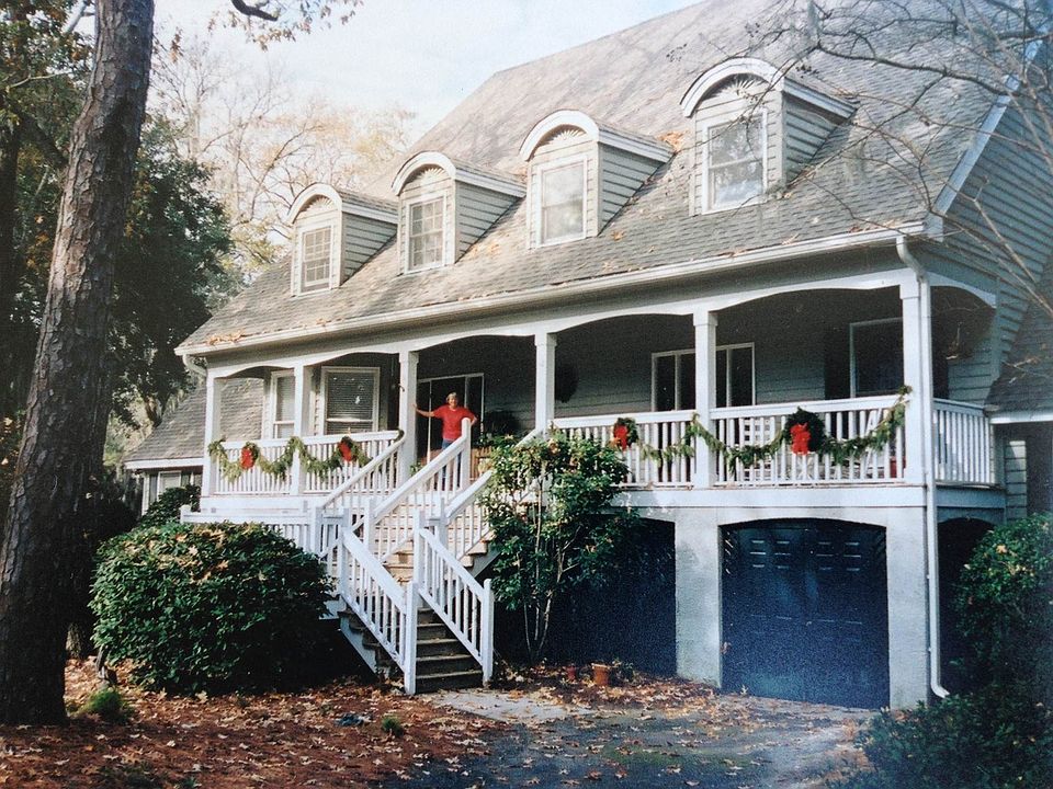 1st image of 12 Plantation Homes Dr