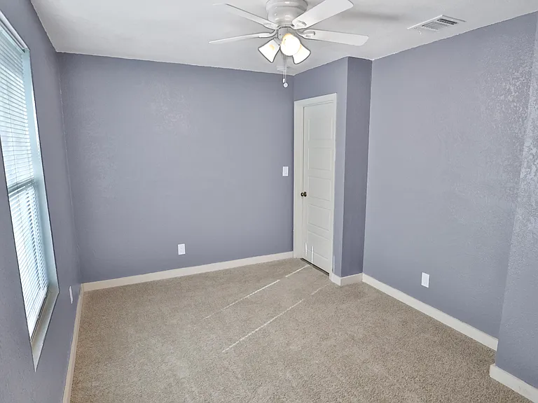 4322 Waikiki Dr — Photo 34