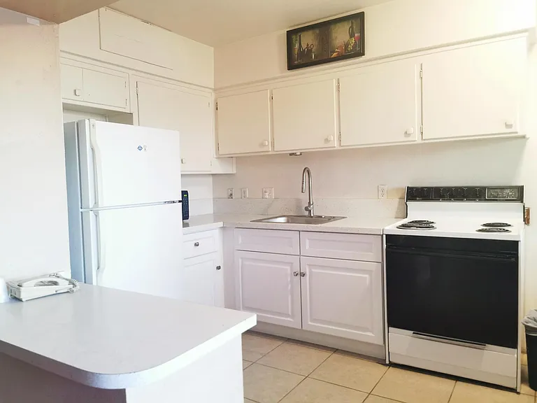 1220 W Florida Ave #20 — Photo 3