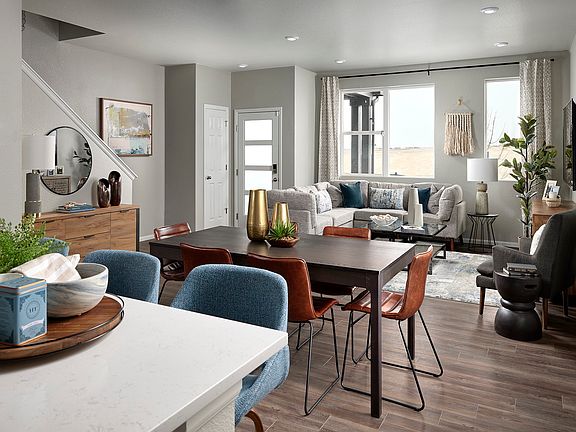 The Woodland floorplan modeled at Painted Prairie.