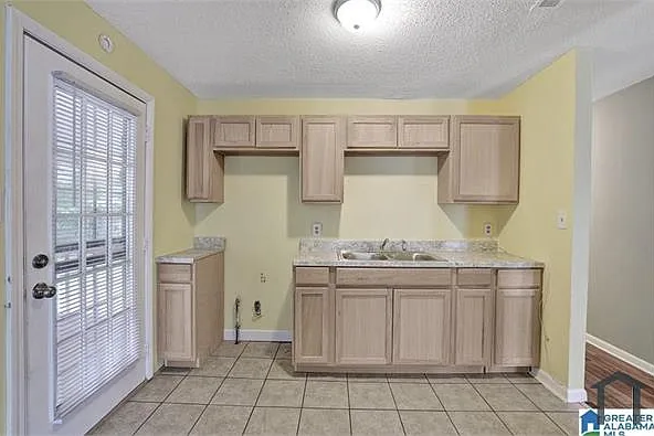 3420 Alemeda Ave SW — Photo 5
