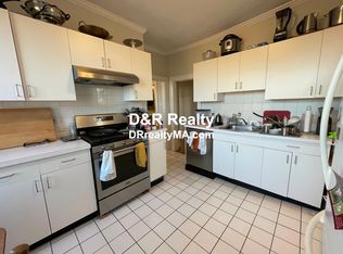 23 Farragut Ave #3, Somerville, MA 02144